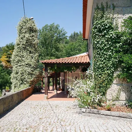 Hébergement de vacances Quinta De Fornelo - Familia Campos *