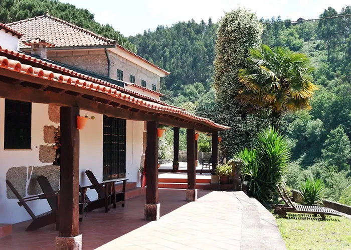 펜션 Quinta De Fornelo - Familia Campos